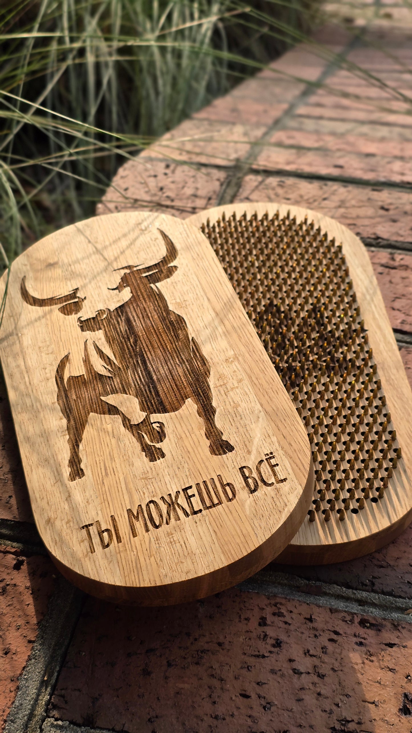 Sadhu Nail Board. Advanced level - 8 mm. Dynamic. Oak. "Bull".